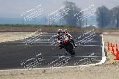 media/Jun-07-2025-TrackDaz (Sat) [[4413525952]]/A Group/2pm (Turn 9)/